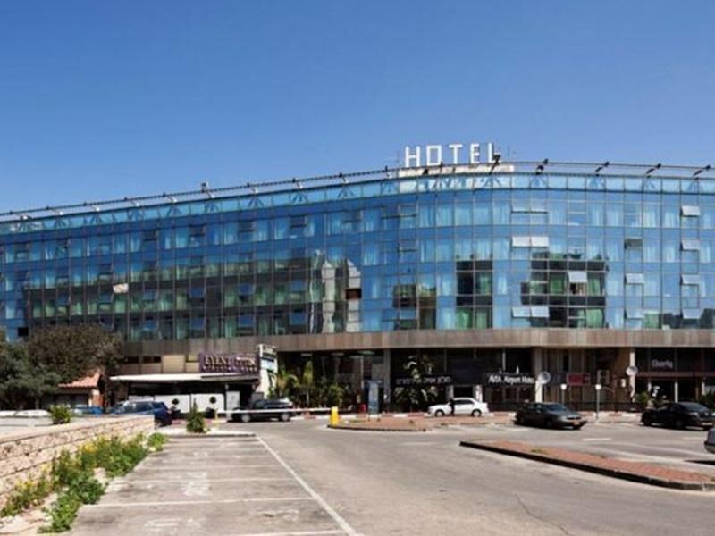 Avia Hotel & Resort Yehud-Monosson Esterno foto